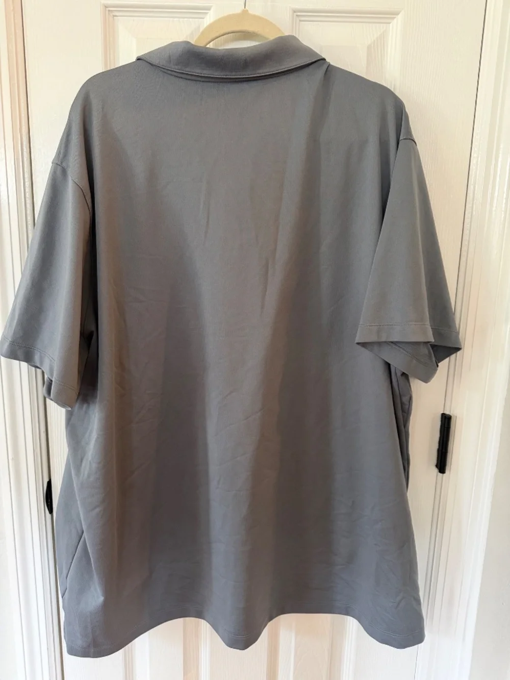 Nike Men's Grey Short-Sleeve Dri-FIT Polo